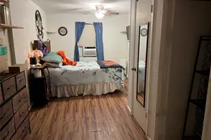 607 Garcia St, Lockhart, TX 78644 - Photo 16