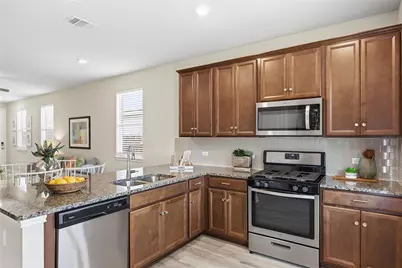 153 McFarland Street, Georgetown, TX 78628 - Photo 10