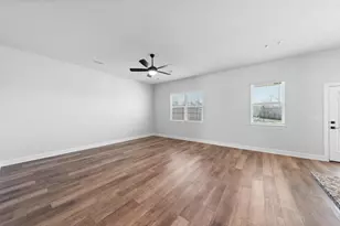 17008 Wind Chime Dr, Manor, TX 78653 - Photo 4
