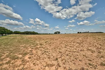 25633 Kahala Sunset Court, Spicewood, TX 78669 - Photo 14