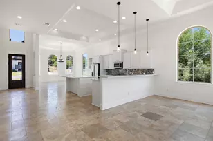 711 N Paleface Ranch Rd, Spicewood, TX 78669 - Photo 10