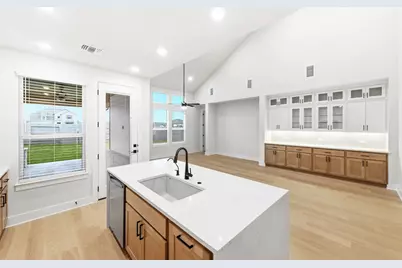 8700 Peristyle Drive, Austin, TX 78744 - Photo 2