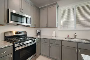 330 Hortus Dr, Kyle, TX 78640 - Photo 10