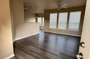 2705 Westhampton Ct, Round Rock, TX 78664 - Photo 2