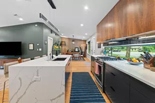 3205 Locke Ln, Austin, TX 78704 - Photo 10