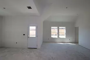 4513 Lava Is Dr, Austin, TX 78747 - Photo 6