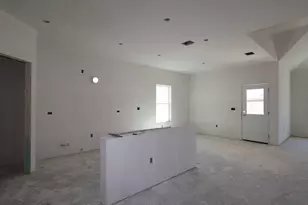 4513 Lava Is Dr, Austin, TX 78747 - Photo 4