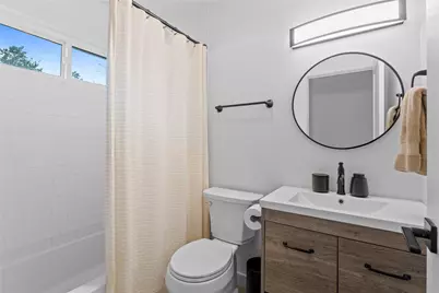 6809 Roanoke Drive, Austin, TX 78723 - Photo 16