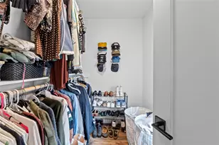 6809 Roanoke Dr, Austin, TX 78723 - Photo 18