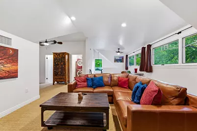 2110 De Verne Street, Austin, TX 78704 - Photo 22