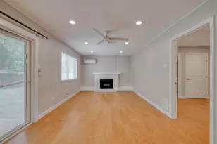 8202 Polar Dr, Austin, TX 78757 - Photo 12