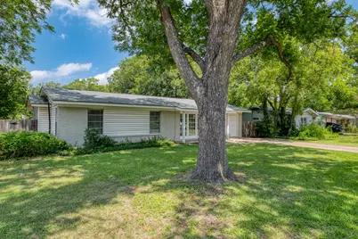 8202 Polar Drive, Austin, TX 78757 - Photo 2