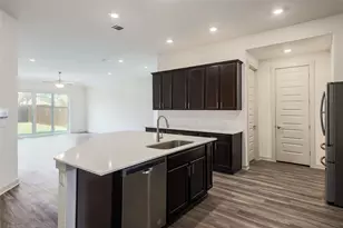 1917 Centerline Ln, Georgetown, TX 78628 - Photo 4