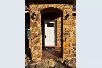 102 Austin Elaine Drive, Georgetown, TX 78633 - Photo 18