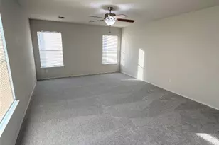 13409 Alysheba Dr, Del Valle, TX 78617 - Photo 10