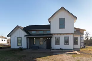 185 N Blushing Dr, Cedar Creek, TX 78612 - Photo 2