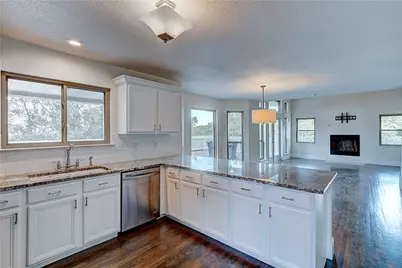 19300 Crosswind Circle, Spicewood, TX 78669 - Photo 6