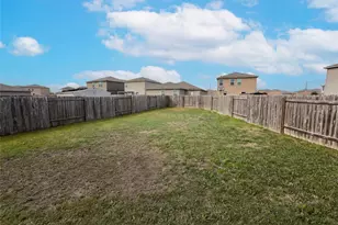 501 Yearwood Ln, Jarrell, TX 76537 - Photo 16