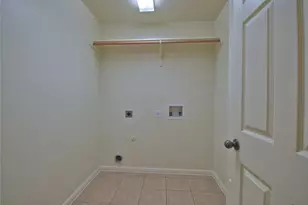 7749 Squirrel Hollow Dr, Georgetown, TX 78628 - Photo 16