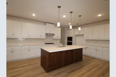 2008 Lolo Lane, Leander, TX 78641 - Photo 2