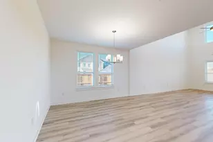 2008 Lolo Ln, Leander, TX 78641 - Photo 8