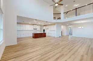 2008 Lolo Ln, Leander, TX 78641 - Photo 2