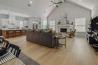 [Address not provided], College Station, TX 77845 - Photo 6