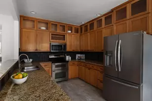 11008 W Cave Blvd, Dripping Springs, TX 78620 - Photo 6
