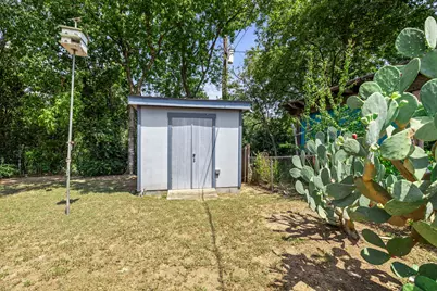 504 Heartwood Drive, Austin, TX 78745 - Photo 26