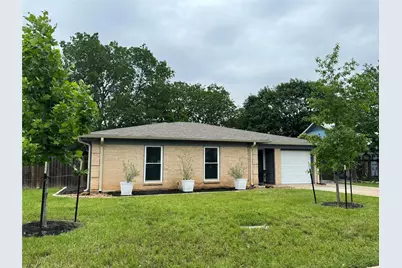 504 Heartwood Drive, Austin, TX 78745 - Photo 2