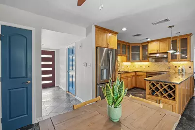 504 Heartwood Drive, Austin, TX 78745 - Photo 10