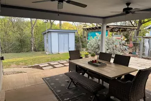 504 Heartwood Dr, Austin, TX 78745 - Photo 28