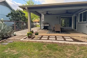 504 Heartwood Dr, Austin, TX 78745 - Photo 28