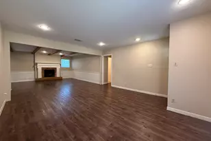 5906 Mountainclimb Dr, Austin, TX 78731 - Photo 4