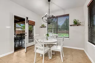 343 Drury Ln, Austin, TX 78737 - Photo 14