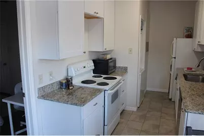 706 W 24th Street #203, Austin, TX 78705 - Photo 4