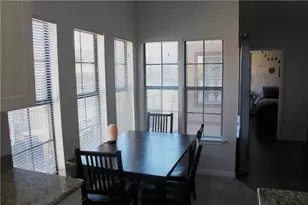 706 W 24th St, Austin, TX 78705 - Photo 8