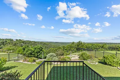 5724 Brittlyns Court, Austin, TX 78730 - Photo 34