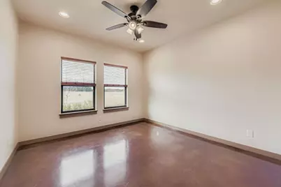 192 Freedom Drive, Georgetown, TX 78626 - Photo 16