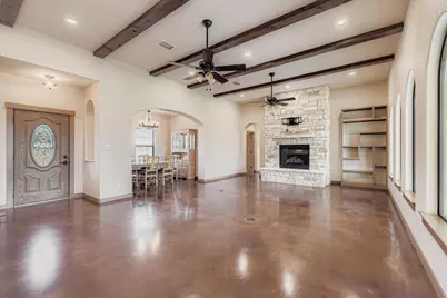 192 Freedom Drive, Georgetown, TX 78626 - Photo 2