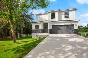 147 Kahana Ln, Bastrop, TX 78602 - Photo 2