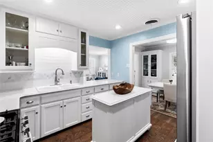 1701 W 33rd St, Austin, TX 78703 - Photo 16
