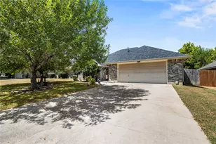 600 Silver Creek Dr, Harker Heights, TX 76548 - Photo 2