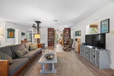 17129 E Darleen Drive, Leander, TX 78641 - Photo 6