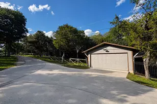 17129 E Darleen Dr, Leander, TX 78641 - Photo 6