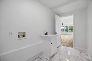 6915 Cherry Meadow Dr, Austin, TX 78745 - Photo 16