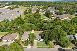 6915 Cherry Meadow Dr, Austin, TX 78745 - Photo 18
