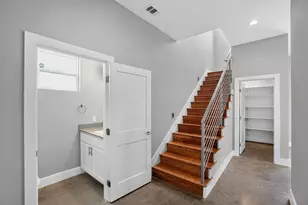 6303 Santos St, Austin, TX 78741 - Photo 20