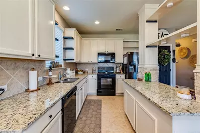 124 Thrasher Cove, Leander, TX 78641 - Photo 6