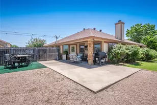 213 Sarahs Ln, Liberty Hill, TX 78642 - Photo 32